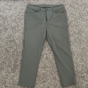 Lululemon Slim Fit ABC Pants. Size 34 x 28 short inseam. Like New.